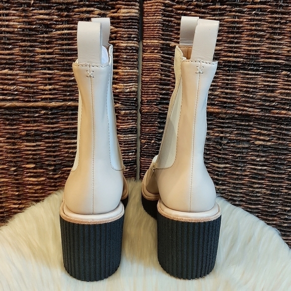 NIB Rag & Bone Sloane Wedge Chelsea Boots Suede Leather Paloma  Cream 10 NEW - Picture 3 of 7